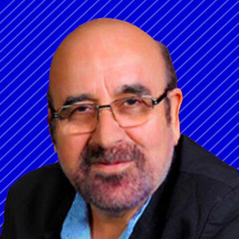 وظیفه نویسنده بیان واقعیت‌ها و تأثیر آن بر زندگی انسان‌هاست / وقایع تاریخی این روزها، بر ادبیات نیز تأثیرگذار خواهد بود