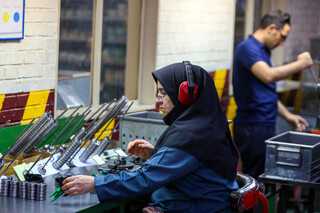 نایب رئیس کمیسیون صنعت و معدن اتاق ایران: موانع تولید حذف و صادرات در دوران پساجنگ تسهیل شود