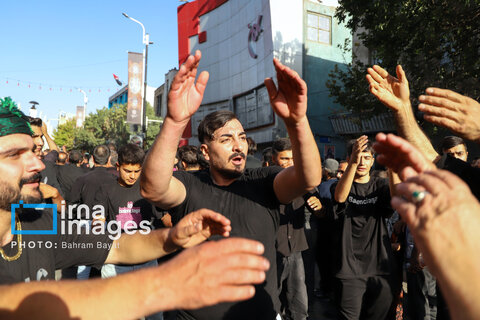 اجتماع عزاداران حسینیه اعظم زنجان در «یوم العباس»