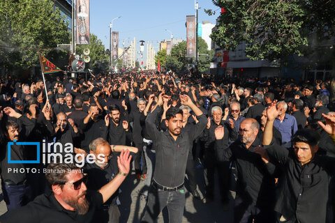 اجتماع عزاداران حسینیه اعظم زنجان در «یوم العباس»