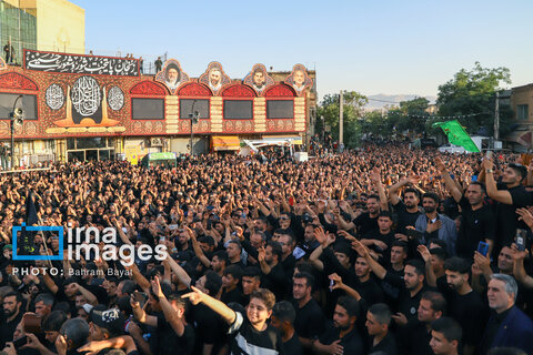 اجتماع عزاداران حسینیه اعظم زنجان در «یوم العباس»