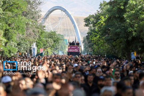 اجتماع عزاداران حسینیه اعظم زنجان در «یوم العباس»