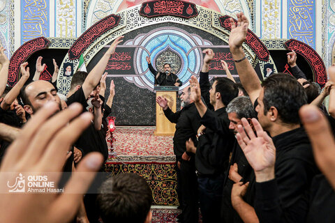حال و هوای حرم مطهر رضوی در شب تاسوعای حسینی
