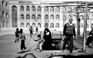 مذاکره با آموزش و پرورش برای احیای پناهگاه‌های دوران دفاع مقدس