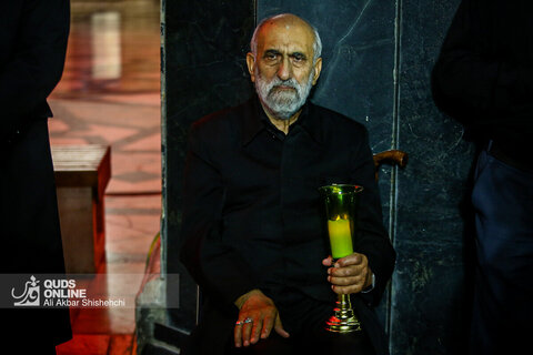 آئین خطبه‌خوانی شب عاشورا در حرم مطهر رضوی