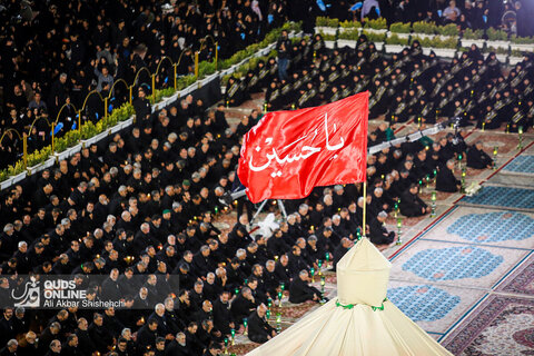 آئین خطبه‌خوانی شب عاشورا در حرم مطهر رضوی