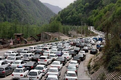جاده چالوس به سمت تهران و کرج یک‌طرفه شد