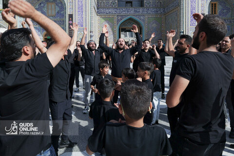 عزاداری عاشورای حسینی در حرم مطهر رضوی