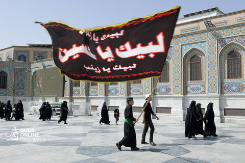 عزاداری عاشورای حسینی در حرم مطهر رضوی