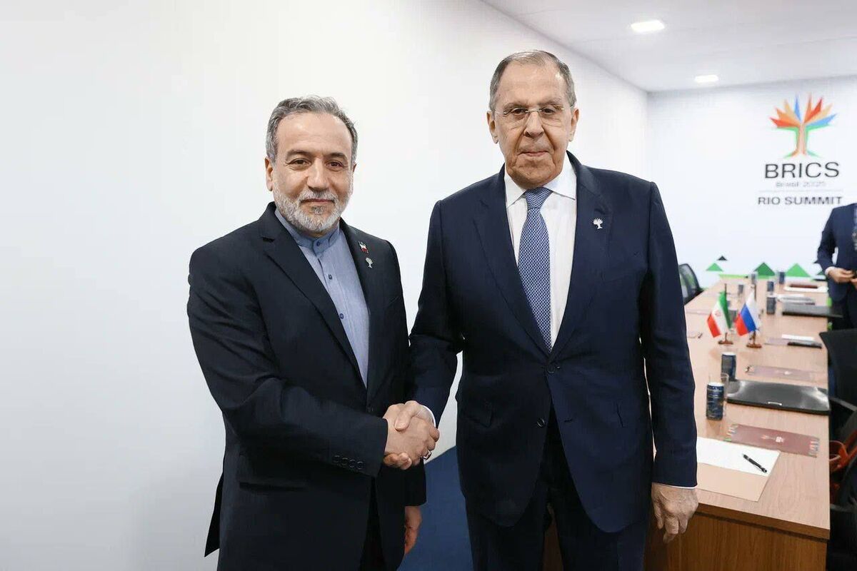 دیدار عراقچی با لاوروف دیدار عراقچی با لاوروف