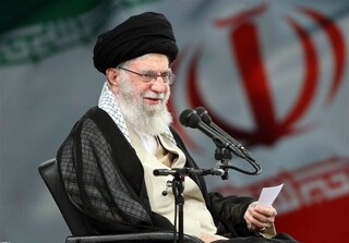 حمایت قاطع ۱۰۲ استاد سطوح عالی حوزه قم از رهبر معظم انقلاب