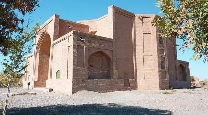 آغاز مرمت بنای آرامگاه شاه قاسم انوار در تربت جام