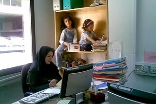 یک پژوهشگر حوزه مطالعات زنان: دورکاری، مشکلات زنان را در محیط کار حل نمی‌کند
