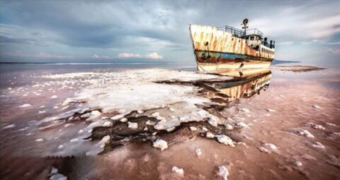 دریاچه ارومیه کاملا خشک شد؟