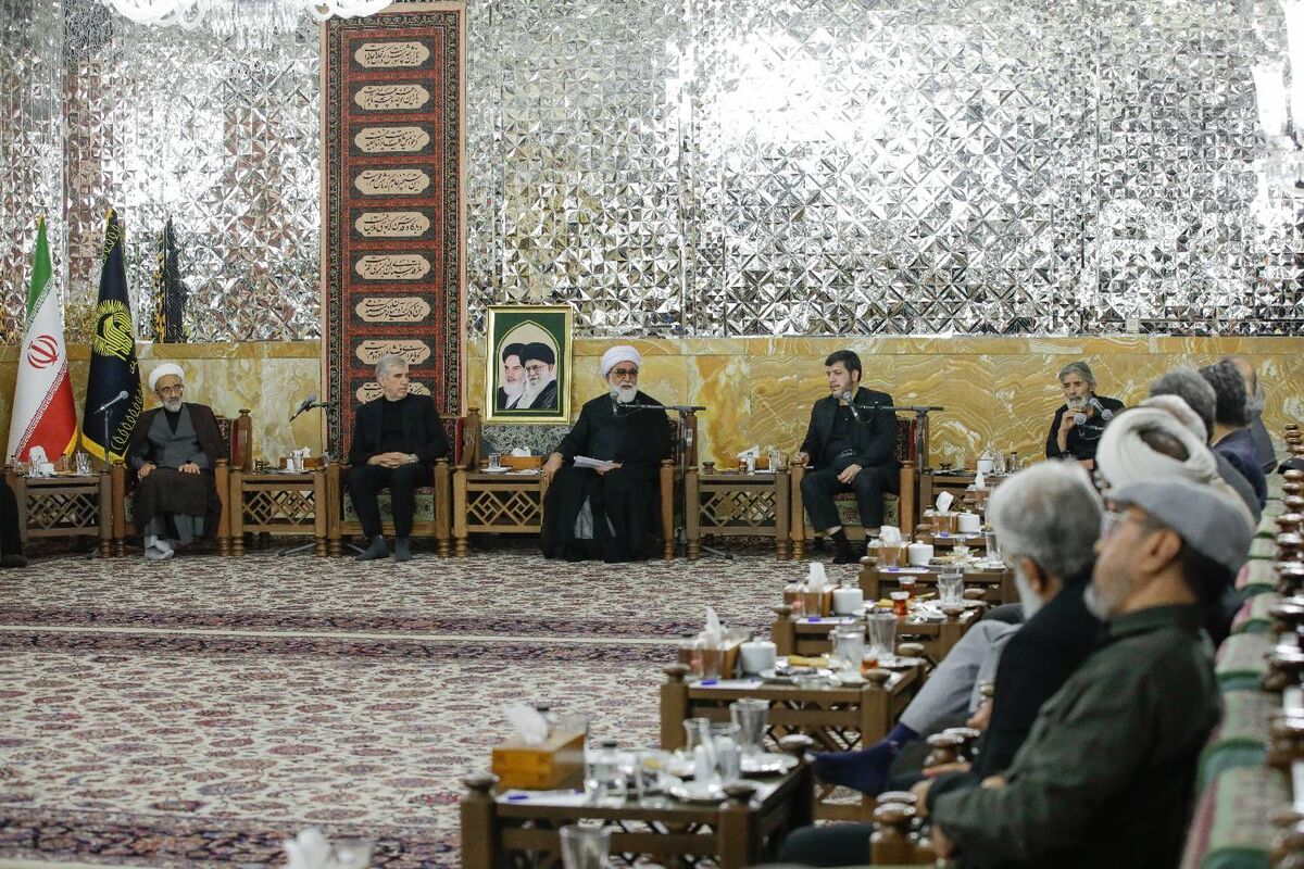 اهل قلم از نشر دستاوردهای دینی، فرهنگی و ملی در نبرد ۱۲ روزه غفلت نکنند