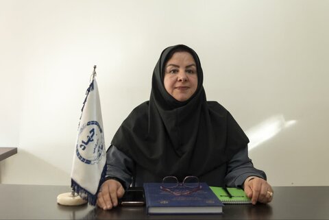 فرزانه برزابادی فراهانی عضو هیئت علمی جهاد دانشگاهی البرز