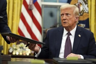 ترامپ: ناتو پول تسلیحات آمریکاییِ ارسالی به اوکراین را می‌پردازد