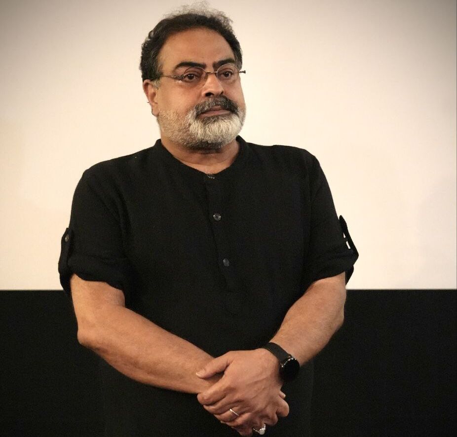 از راز تسبیح شهاب حسینی تا پارچه‌ای از حرم امام حسین (ع) در سکانس پایانی