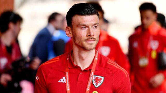 مهاجم ولزی پیشنهاد استقلال را رد کرد