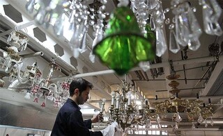 چراغ وقف، همیشه روشن است