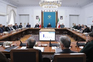 تاکید پزشکیان بر حل مشکلات حوزه اقتصاد دیجیتال/ لزوم بازنگری در صیانت فیزیکی از داده‌ها