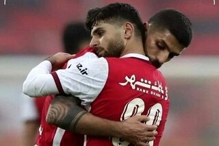 عمری: امیدوارم پایان فصل جشن قهرمانی پرسپولیس را بگیریم