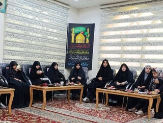 برگزاری جلسه  خوانش و تحلیل کتاب با محور حجاب و عفاف در زیارتگاه شهید مدرس (ره)