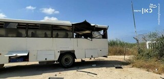 واژگونی اتوبوس حامل نظامیان صهیونیست و زخمی شدن ۱۰ نفر