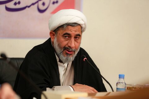بازخوانی ویژگی‌های اخلاقی، سیاسی و مذهبی رهبر شهید در گفت‌وگو با حجت‌الاسلام نظافت یزدی