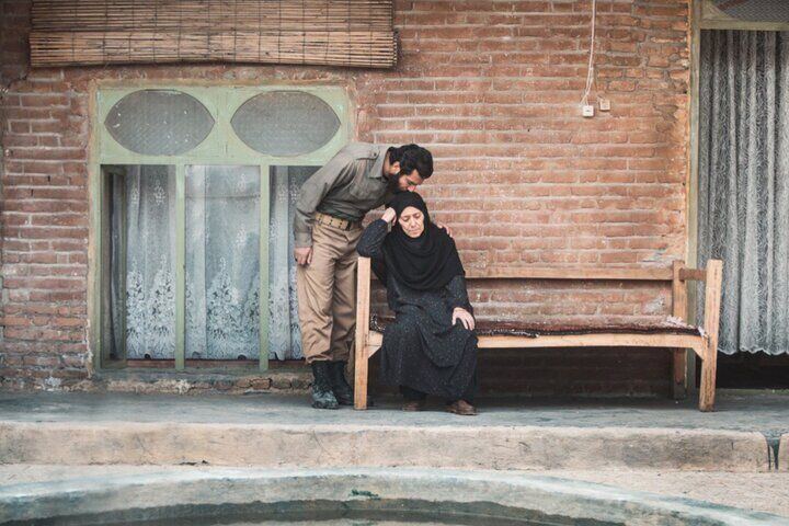 نمایش «اشک هور» در قطعه شهدا در آستانه اکران سریال