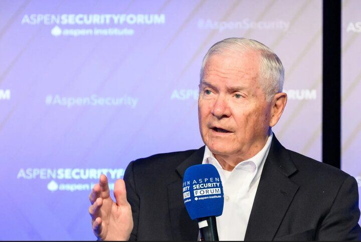 گیتس: نمی‌توان برنامه هسته‌ای ایران را با ابزارهای نظامی از بین برد