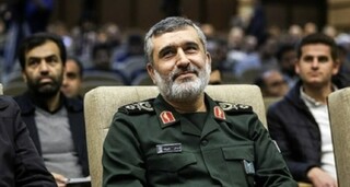 کپی‌ها از روی دست شهید حاجی‌زاده ادامه دارد