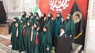 عزاداری بانوان عرب‌زبان در حرم مطهر رضوی با محوریت سبک زندگی اسلامی از نگاه امام سجاد(ع)