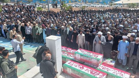 تشییع پیکر شهدای حمله تروریستی به دادگستری زاهدان