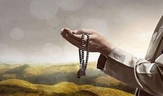 استاد حوزه: تسبیح، کلید پیوند دل انسان با خداوند است