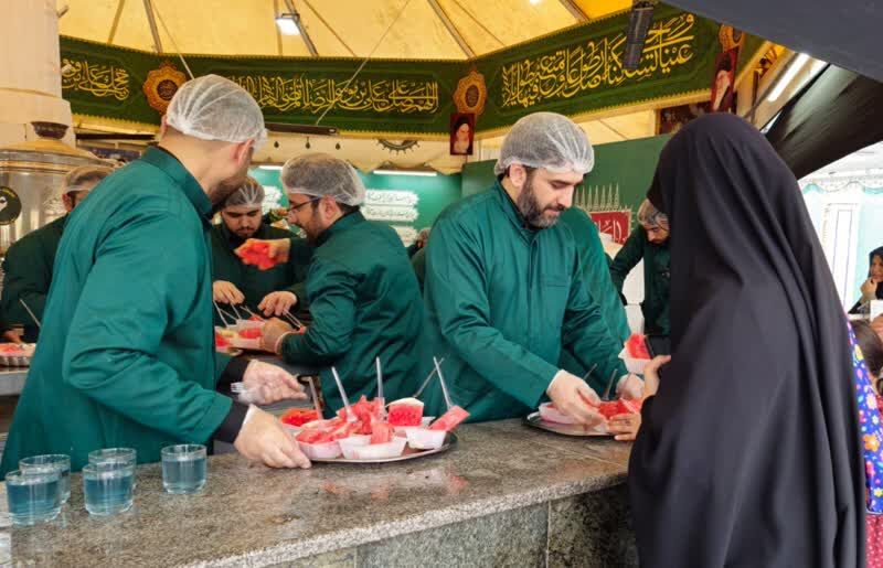 پذیرایی شیرین و متفاوت در چایخانه امام حسن مجتبی (ع)