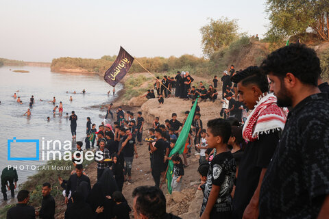 تصاویری از استقبال از زائران کربلا در روستای «خلیفه حیدر»