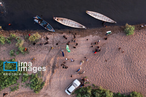 تصاویری از استقبال از زائران کربلا در روستای «خلیفه حیدر»