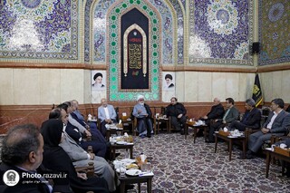 تولیت آستان قدس رضوی: تولیدکنندگان در خط مقدم جنگ اقتصادی با اسرائیل ایستاده‌اند