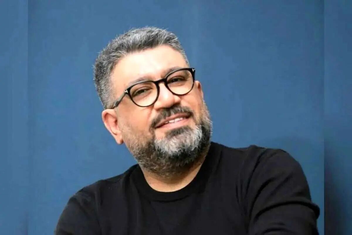 واکنش رضا رشیدپور به عکس جنجالی اش با عوامل «عشق ابدی» + ویدئو