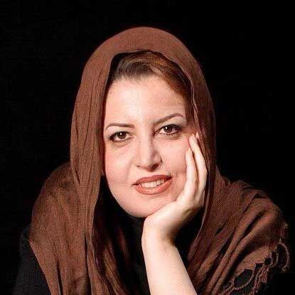 مریم حسینیان در کماست