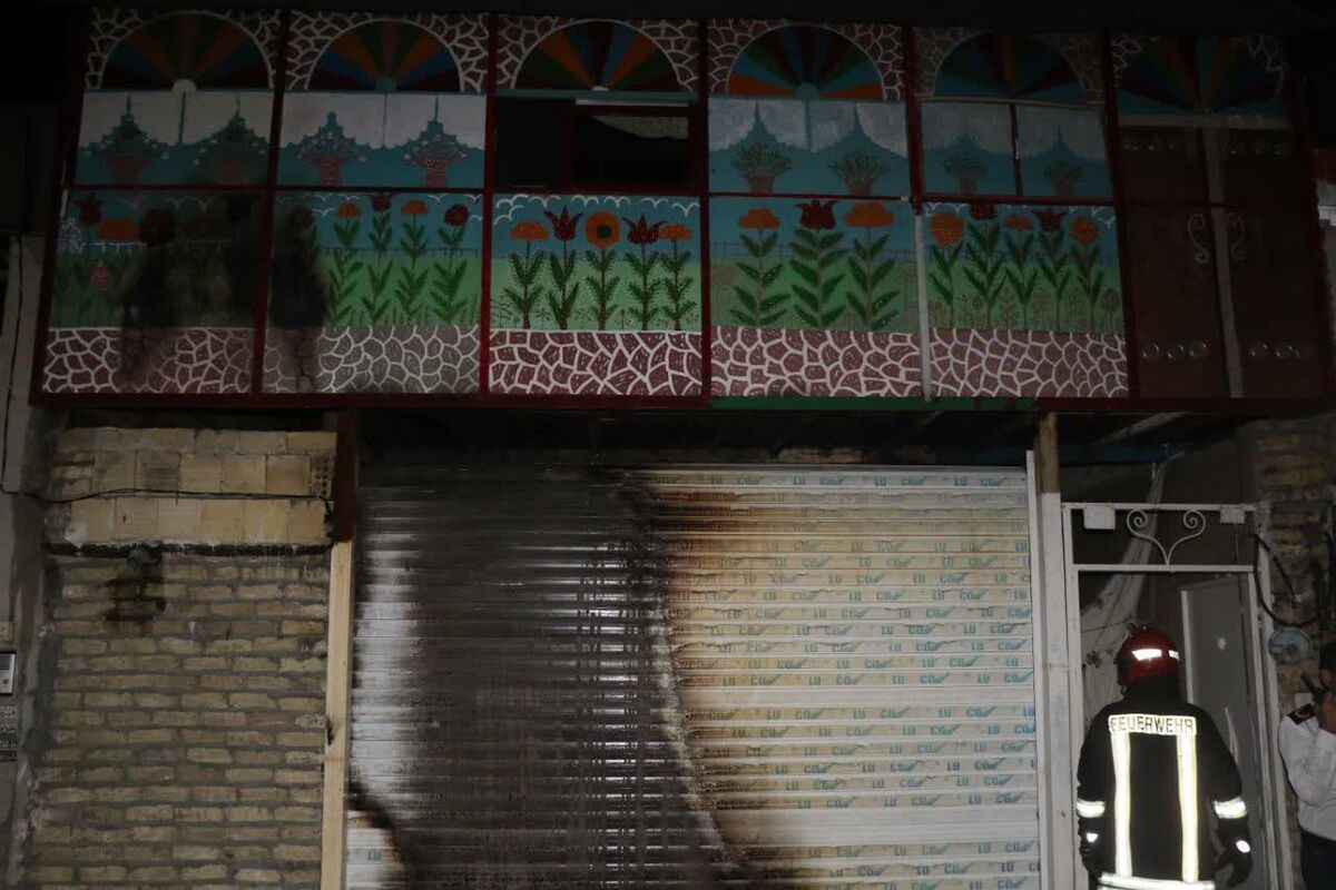 نجات ۲۳ محبوس در حریق منزل ویلایی مشهد با یک مصدوم