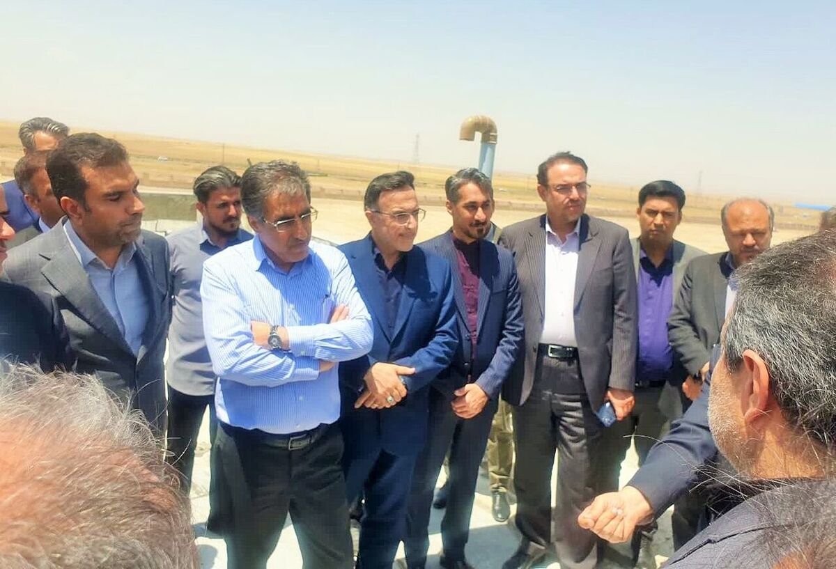 رییس کمیسیون صنایع مجلس: واردات در برابر صادرات چاره حذف تشریفات ارزی است