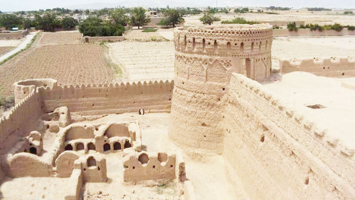 «قلعه سریزد» نخستین بانک و صندوق امانات جهان