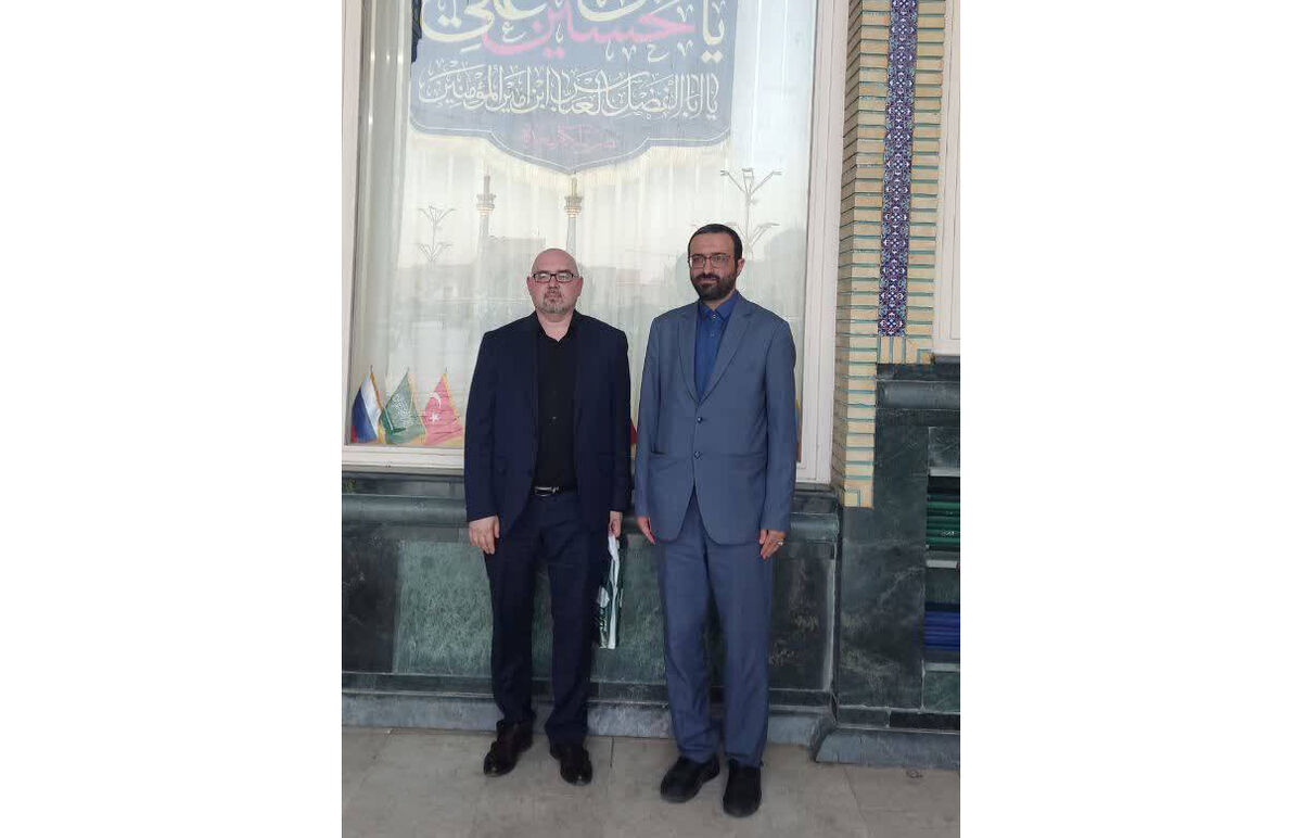بررسی گسترش تعاملات فرهنگی میان دو کشور ایران و روسیه در حرم مطهر رضوی