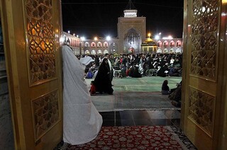 گام‌هایی بر بال فرشتگان