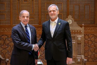 نخست‌وزیر پاکستان: دیداری صمیمانه با رئیس‌جمهور پزشکیان داشتم