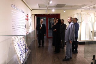 بازدید دبیرکل نهاد کتابخانه‌های عمومی کشور از کتابخانه و موزه ملی ملک