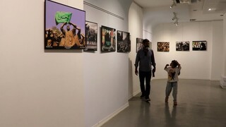 نمایشگاه عکس عاشورایی "گل‌گیران بیجار"در سنندج افتتاح شد