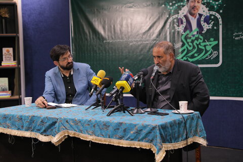 تأسیس خانه ادبیات افغانستان در تهران از خدمات برجسته مرحوم رجایی سروری بود